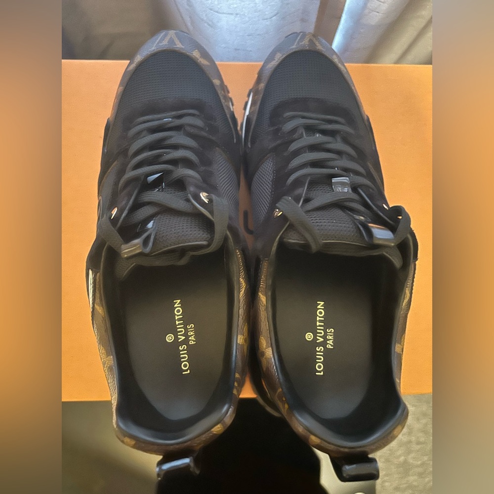 Louis Vuitton Runway Sneakers - EU39 - Picture 5 of 6